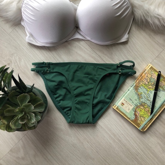 🎃 Green swim bikini bottoms  BOGO 1/2 OFF! - Picture 3 of 6